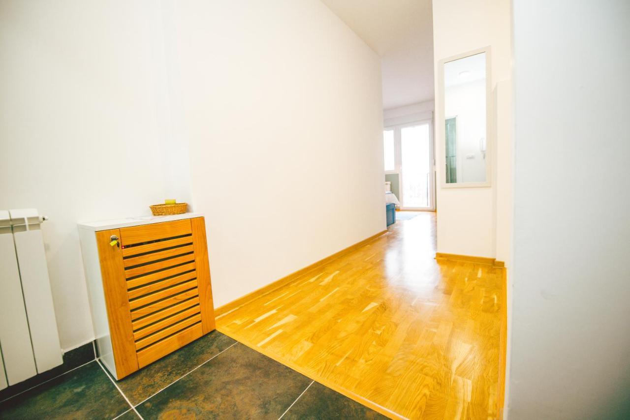 Lola Almost Home Beograd Ngoại thất bức ảnh